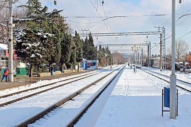 Железнодорожная станция Лазаревская. Зима 2012 год