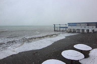 Центральный пляж. Лазаревское, зима 2015 год
