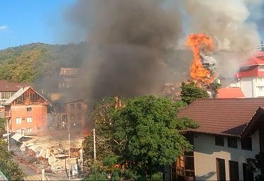 Пожар в Лазаревском 14 сентября 2020