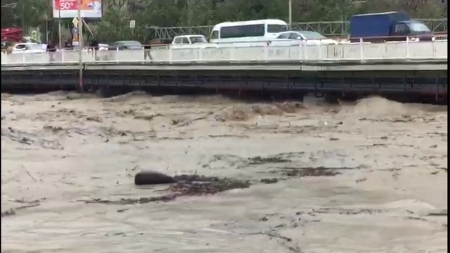 НАВОДНЕНИЕ В ТУАПСЕ 24.10. 2018