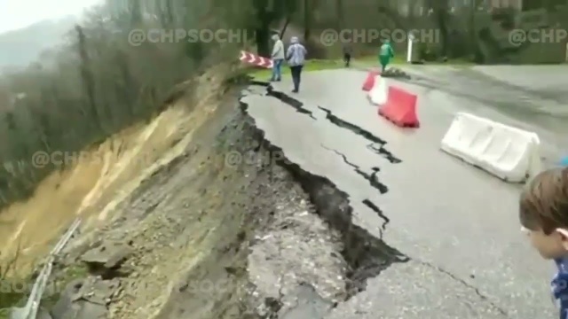 Оползень в Зубовой щели