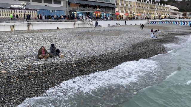 06.03.2021. Погода в Сочи в марте. Смотри на Чёрное море каждый день.