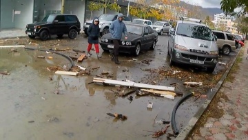 ШТОРМ В ЛАЗАРЕВСКОМ. 27 ноября. Разрушение после шторма в Сочи