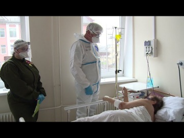 «Состояние войны»: как борются врачи за жизнь в ковидном госпитале Сочи